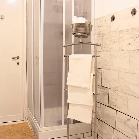 Aslan Apartment *